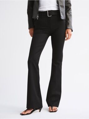 Abercrombie Forme Belted Bootcut Pant in Black - 30 / 10 LONG